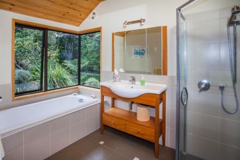 Photo of property in 85 Wharekaho Sh25 Road, Wharekaho, Whitianga, 3592