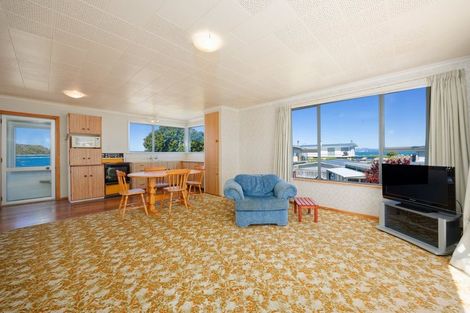 Photo of property in 21 Kaka Road, South Bay, Kaikoura, 7300