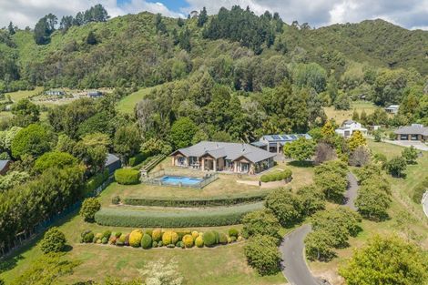 Photo of property in 40 Manakau Heights Drive, Manakau, Otaki, 5583