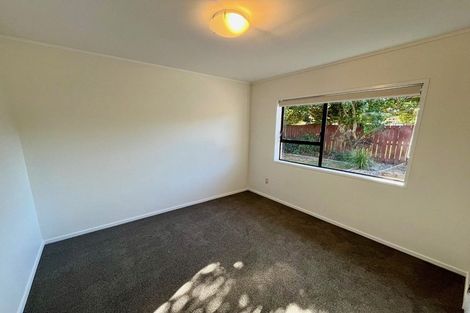 Photo of property in 2/24 Beaumaris Way, Conifer Grove, Takanini, 2112