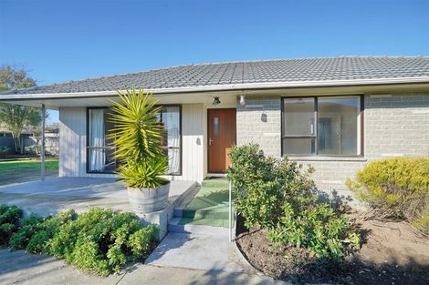 Photo of property in 183 Shortland Street, Aranui, Christchurch, 8061