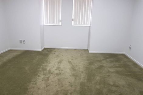 Photo of property in 11/4 Wallson Crescent, Wiri, Auckland, 2104