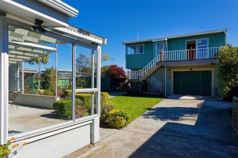 Photo of property in 21 Kaka Road, South Bay, Kaikoura, 7300