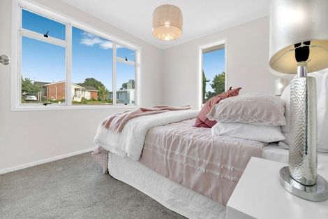 Photo of property in 48 Chelburn Crescent, Mangere East, Auckland, 2024