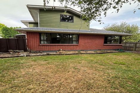 Photo of property in 10 Oakhurst Place, Russley, Christchurch, 8042