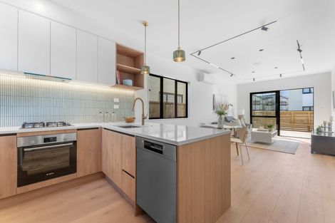 Photo of property in 13 Octans Road, Westgate, 0814