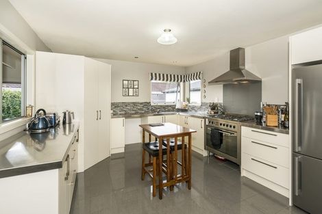 Photo of property in 22 Torlesse Crescent, Darfield, 7510