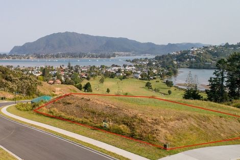 Photo of property in 17 Azimuth Road, Tairua, 3508