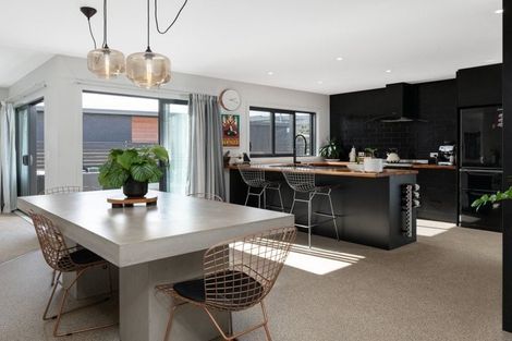 Photo of property in 28 Puhirake Crescent, Pyes Pa, Tauranga, 3112