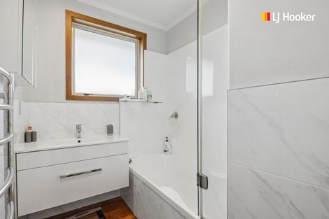 Photo of property in 73 Mckerrow Street, Shiel Hill, Dunedin, 9013