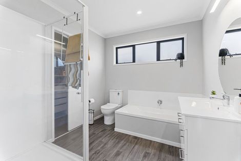 Photo of property in 205 Puniho Road, Warea, New Plymouth, 4381