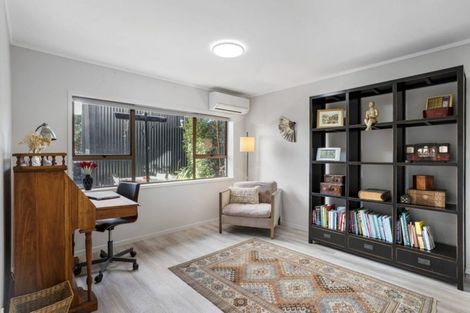 Photo of property in 1/17a Clematis Avenue, Murrays Bay, Auckland, 0630