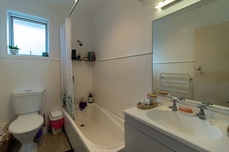 Photo of property in 1/54 Richards Avenue, Forrest Hill, Auckland, 0620