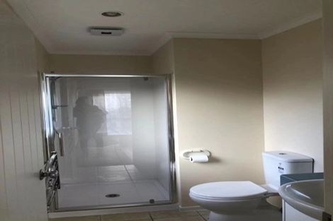 Photo of property in 16 Aviara Court, Northpark, Auckland, 2013