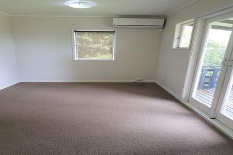 Photo of property in 13 Abbeygate Street, Birkdale, Auckland, 0626
