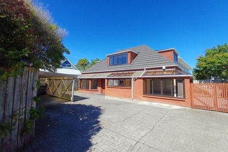 Photo of property in 8a Campbell Street, Karori, Wellington, 6012