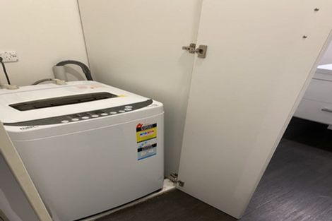 Photo of property in Pirie Street Townhouses, 3/35 Pirie Street, Mount Victoria, Wellington, 6011