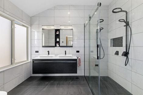 Photo of property in 103 Waterloo Road, Hutt Central, Lower Hutt, 5010