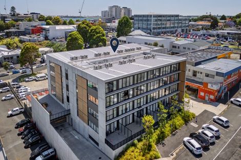 Photo of property in 206/75 Fourth Avenue, Tauranga, 3110