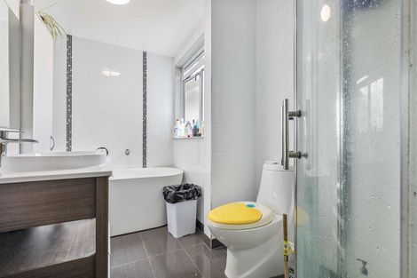 Photo of property in 291 Swanson Road, Ranui, Auckland, 0612