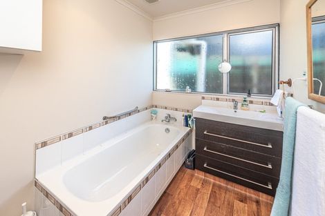 Photo of property in 172 Heads Road, Gonville, Whanganui, 4501