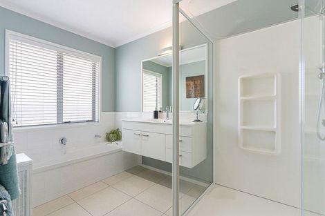 Photo of property in 119 Oriental Parade, Papamoa Beach, Papamoa, 3118