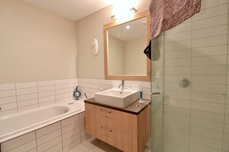 Photo of property in Chews Lane Apartments, 9e/9 Chews Lane, Wellington Central, Wellington, 6011