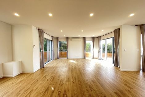 Photo of property in 28a Bruce Road, Glenfield, Auckland, 0629