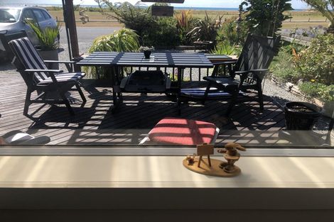 Photo of property in 1a Marine Parade, Carters Beach, Westport, 7825