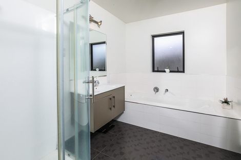 Photo of property in 125 Cumberland Drive, Flagstaff, Hamilton, 3210