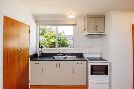 Photo of property in 3 Ruamahanga Crescent, Terrace End, Palmerston North, 4410