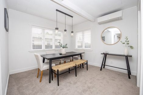 Photo of property in 28 Walsh Street, Forest Lake, Hamilton, 3200