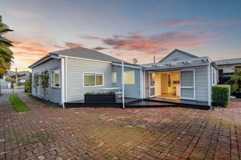 Photo of property in 99 Milton Street, Somerfield, Christchurch, 8024