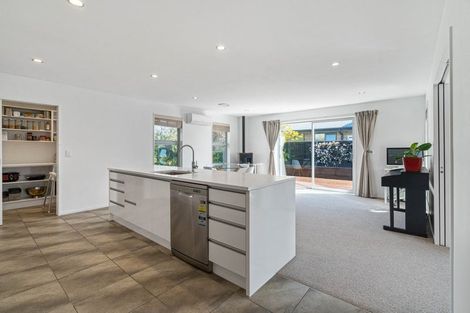 Photo of property in 8 Whitnall Street, Halswell, Christchurch, 8025