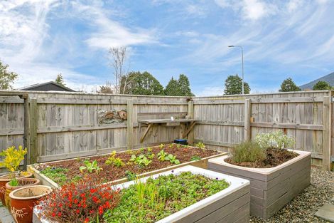 Photo of property in 12 Ngahana Place, Turangi, 3334