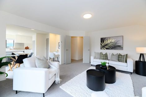 Photo of property in 2/22 Woodbridge Lane, Milford, Auckland, 0620