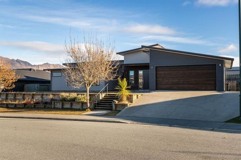 Photo of property in 116 Rob Roy Lane, Wanaka, 9305