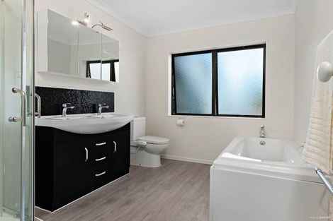 Photo of property in 271 Clarks Beach Road, Clarks Beach, Pukekohe, 2679