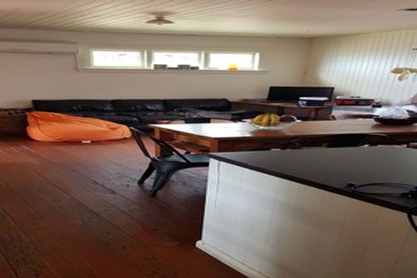 Photo of property in 78 Marine Parade, North New Brighton, Christchurch, 8083