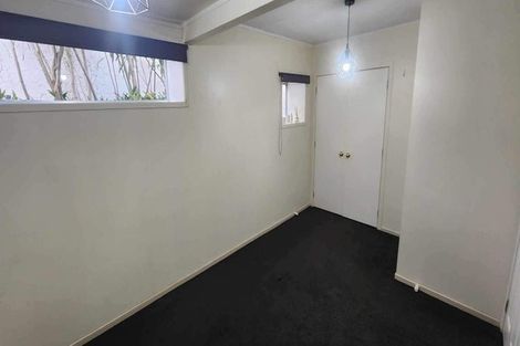 Photo of property in 2 Iorangi Place, Hillpark, Auckland, 2102