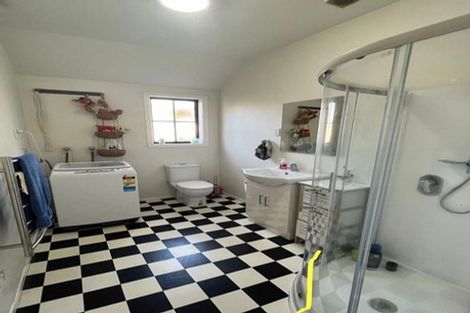 Photo of property in 73 Bell Road, Waiwhetu, Lower Hutt, 5010