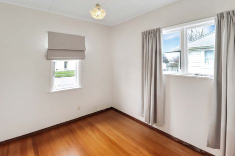 Photo of property in 17 Hall Crescent, Epuni, Lower Hutt, 5011