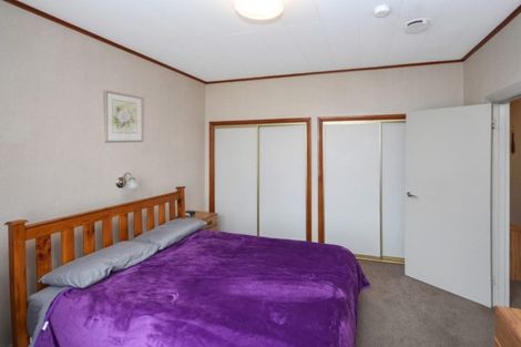 Photo of property in 37 Oxford Street, South Dunedin, Dunedin, 9012