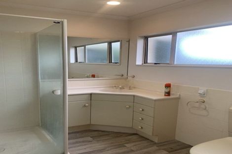 Photo of property in 40 Kingsgate Avenue, Havelock North, 4130