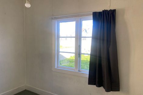 Photo of property in 22 Mcgiffert Street, Palmerston North, 4410