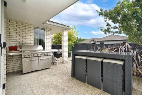 Photo of property in 20 Winchester Place, Rototuna North, Hamilton, 3210