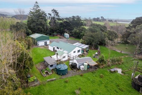 Photo of property in 137 Kingston Road, Shannon, Palmerston North, 4474