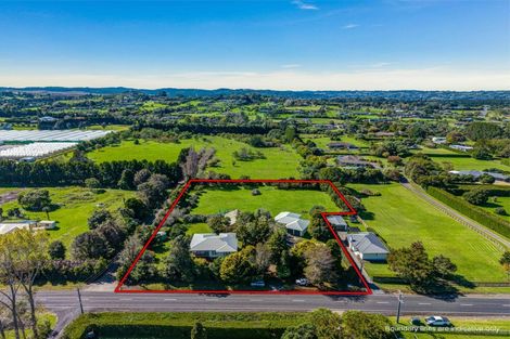 Photo of property in 42 Koraha Road, Kumeu, 0892