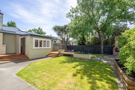 Photo of property in 8 Karamu Avenue, Takaro, Palmerston North, 4410
