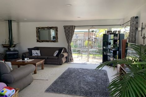 Photo of property in 90 Evans Road, Papamoa Beach, Papamoa, 3118